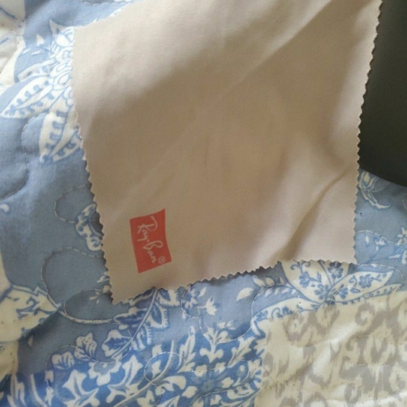 Ray Bands - Picture 3 of 6